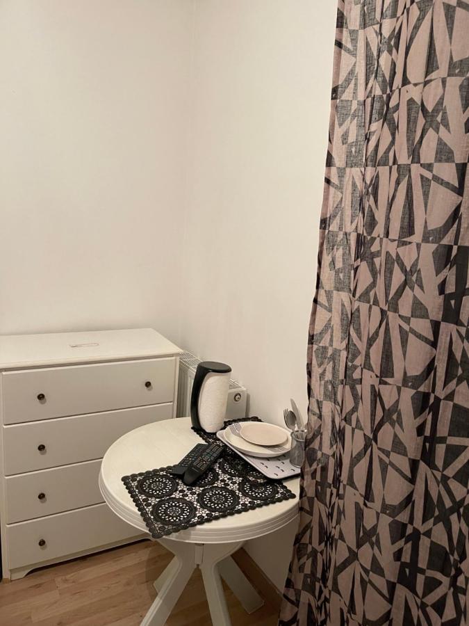 Chambre Equipee Proche Disneyland Et Parc Du Patis 莫城 外观 照片